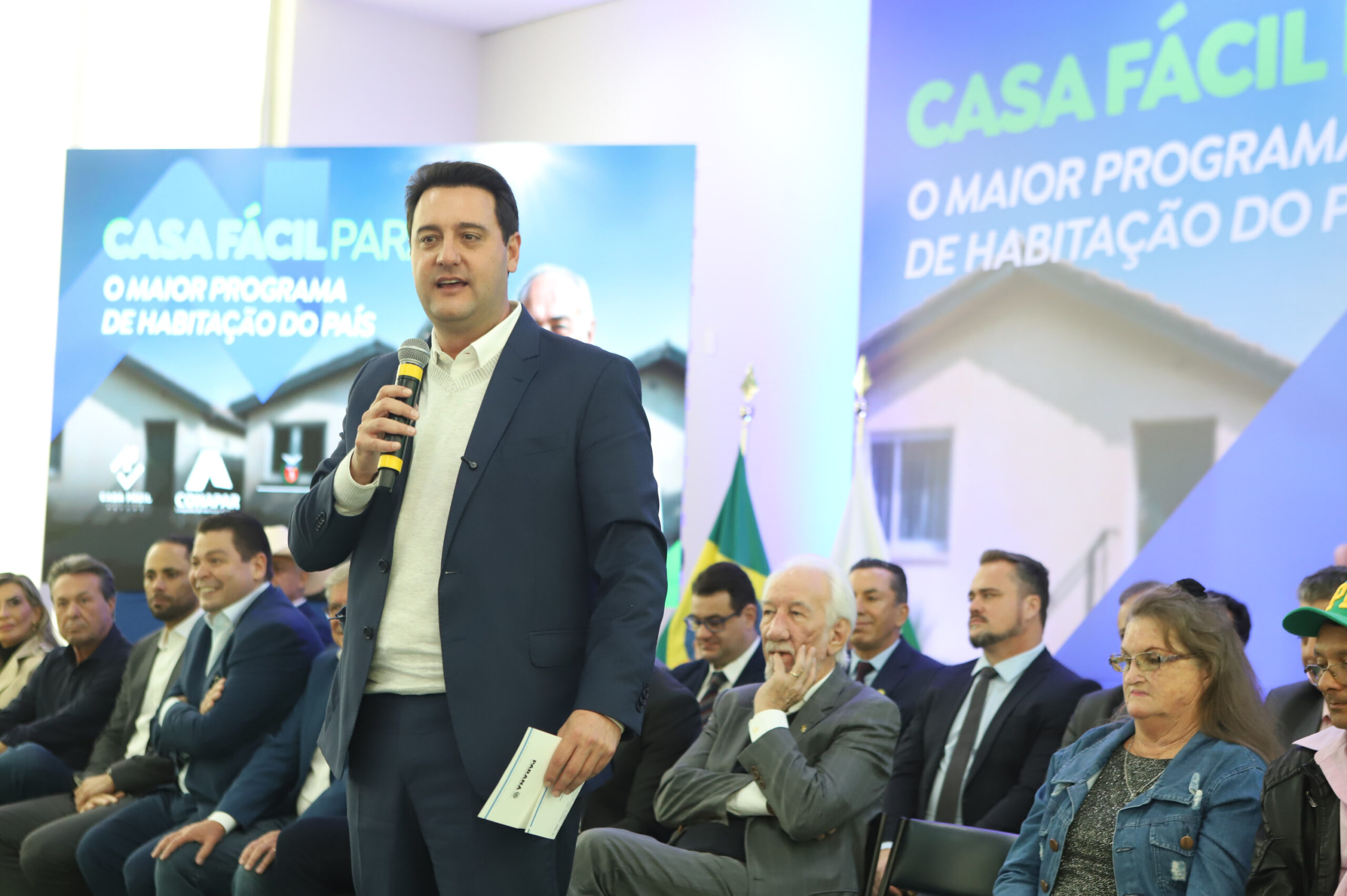 Jornal Ilustrado - Estado vai investir mais R$ 100 milhões para regularizar 50 mil imóveis em todo o Paraná