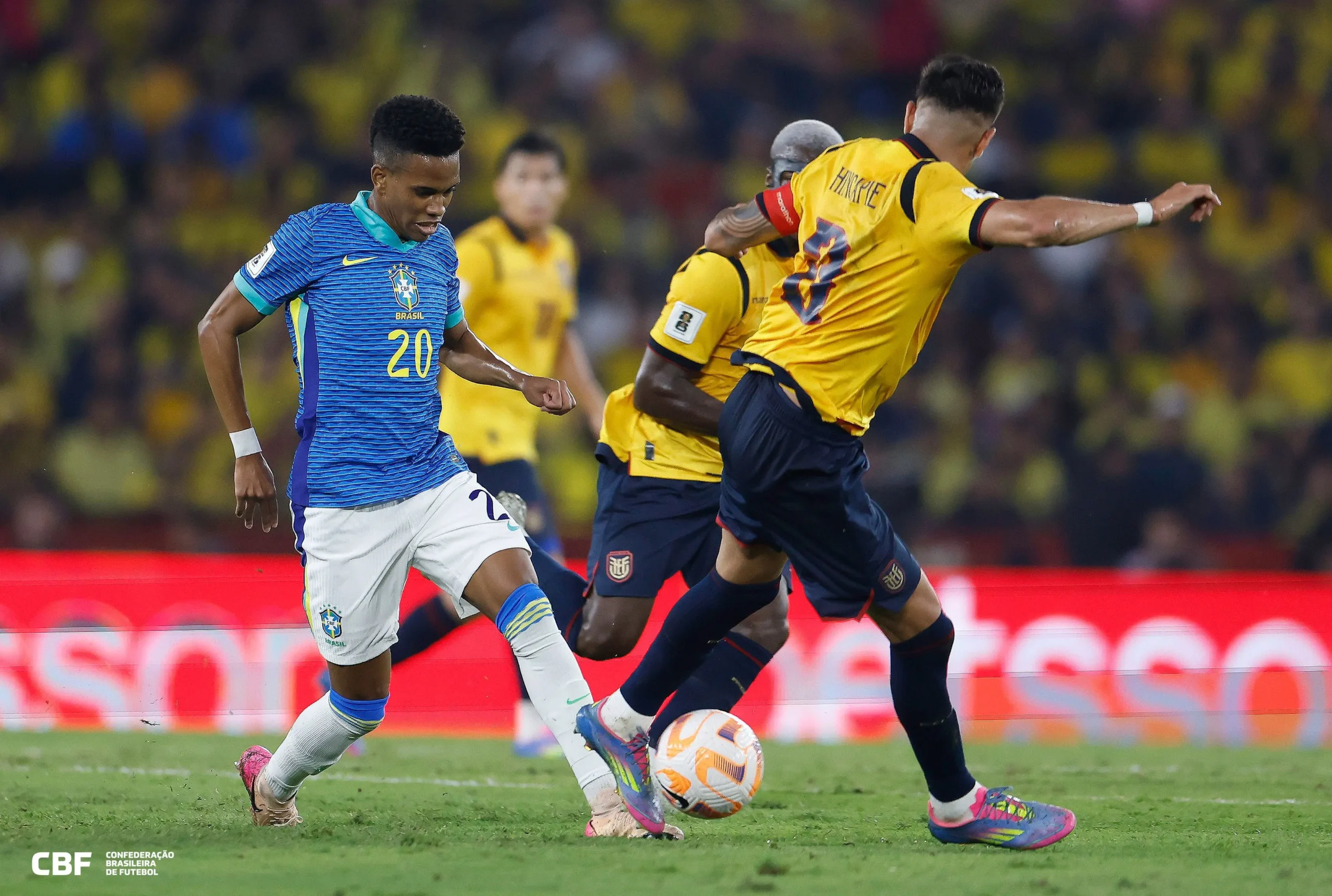 Jornal Ilustrado - Brasil joga mal e fica no 0 a 0 com o Equador na estreia de Ancelotti