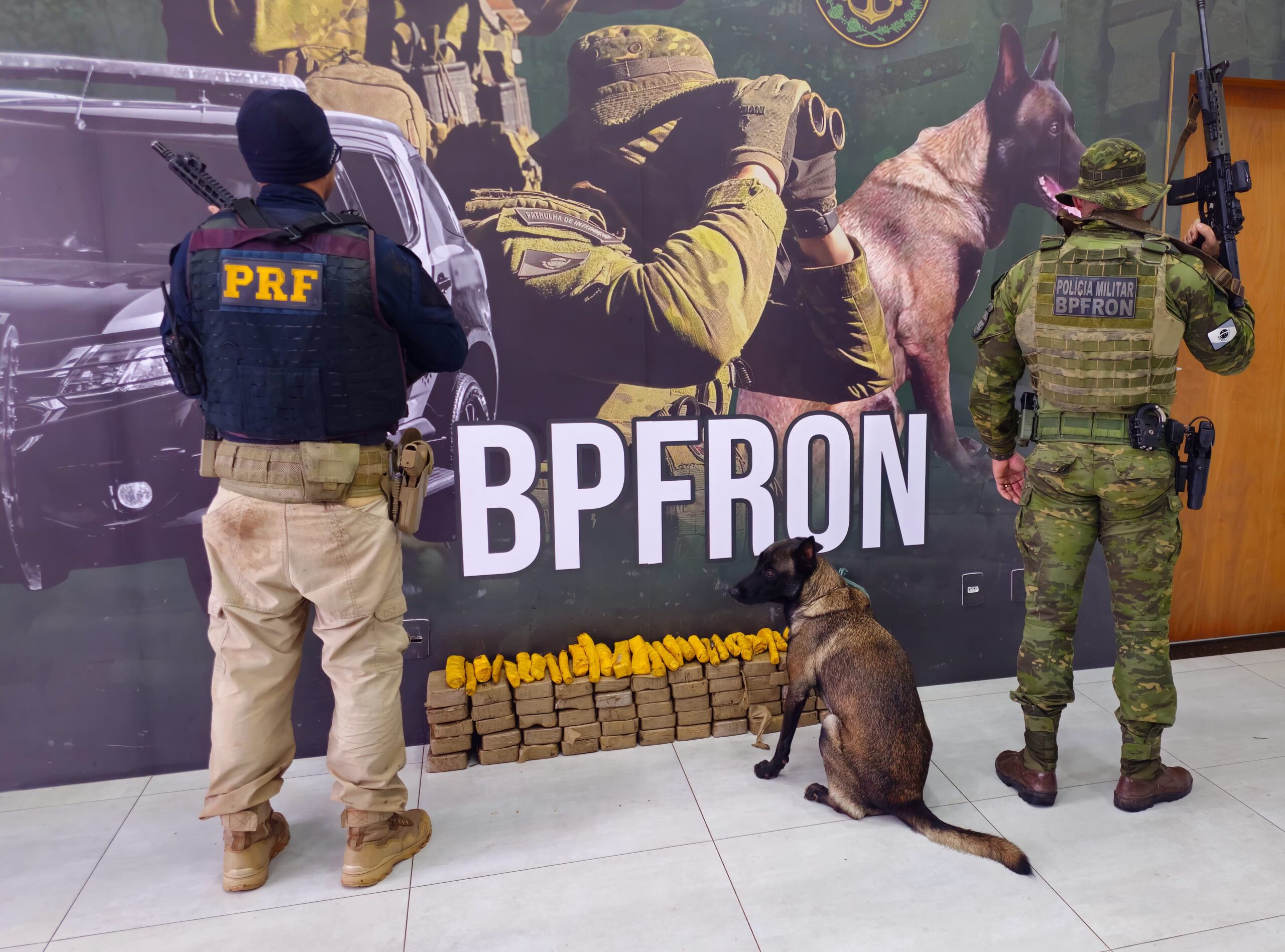PRF e PM apreendem quase 70 quilos de pasta base de cocaína em Umuarama