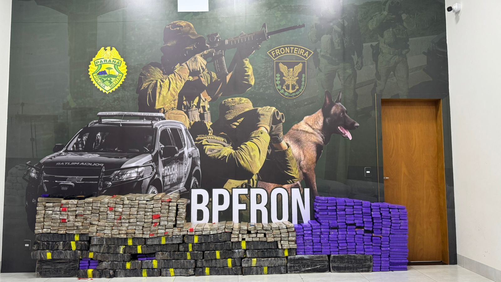 Ação conjunta resulta na prisão de homem transportando 625 quilos de maconha em Umuarama  