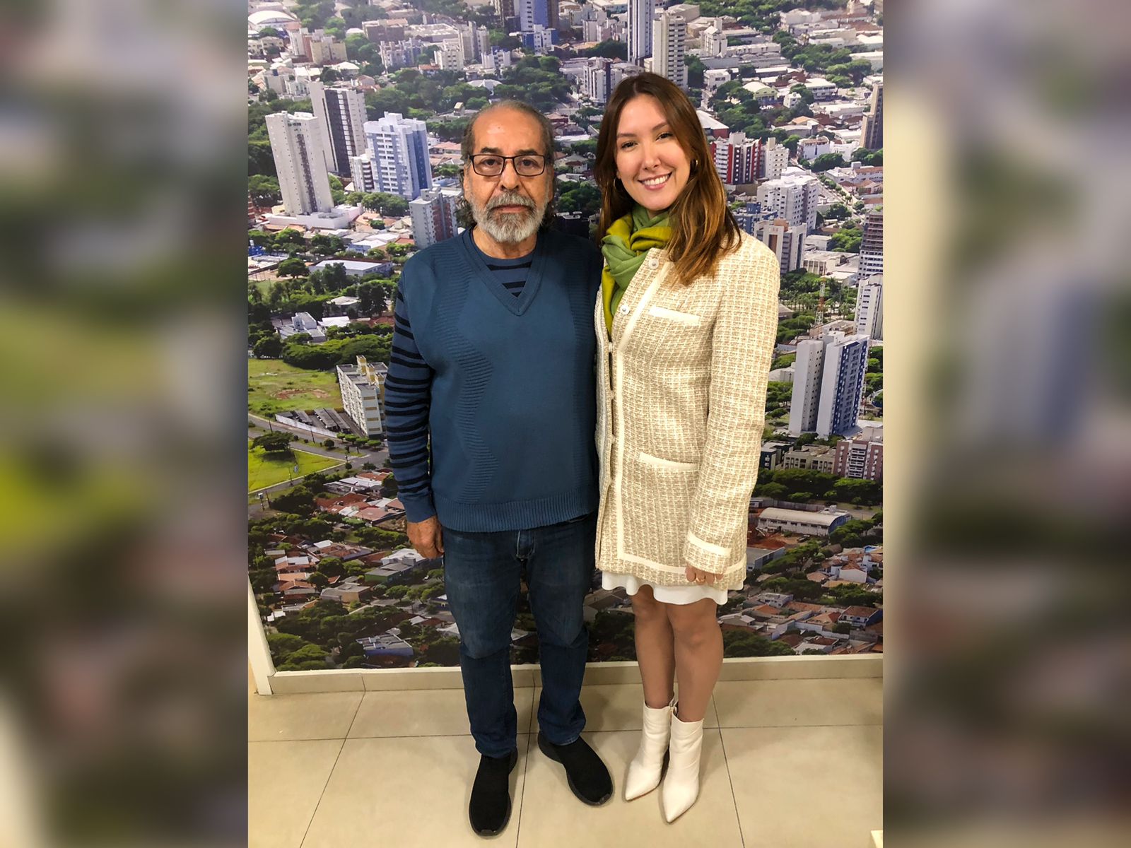 Jornal Ilustrado - Defensora Pública conta como venceu os desafios dos concursos e escolheu Umuarama