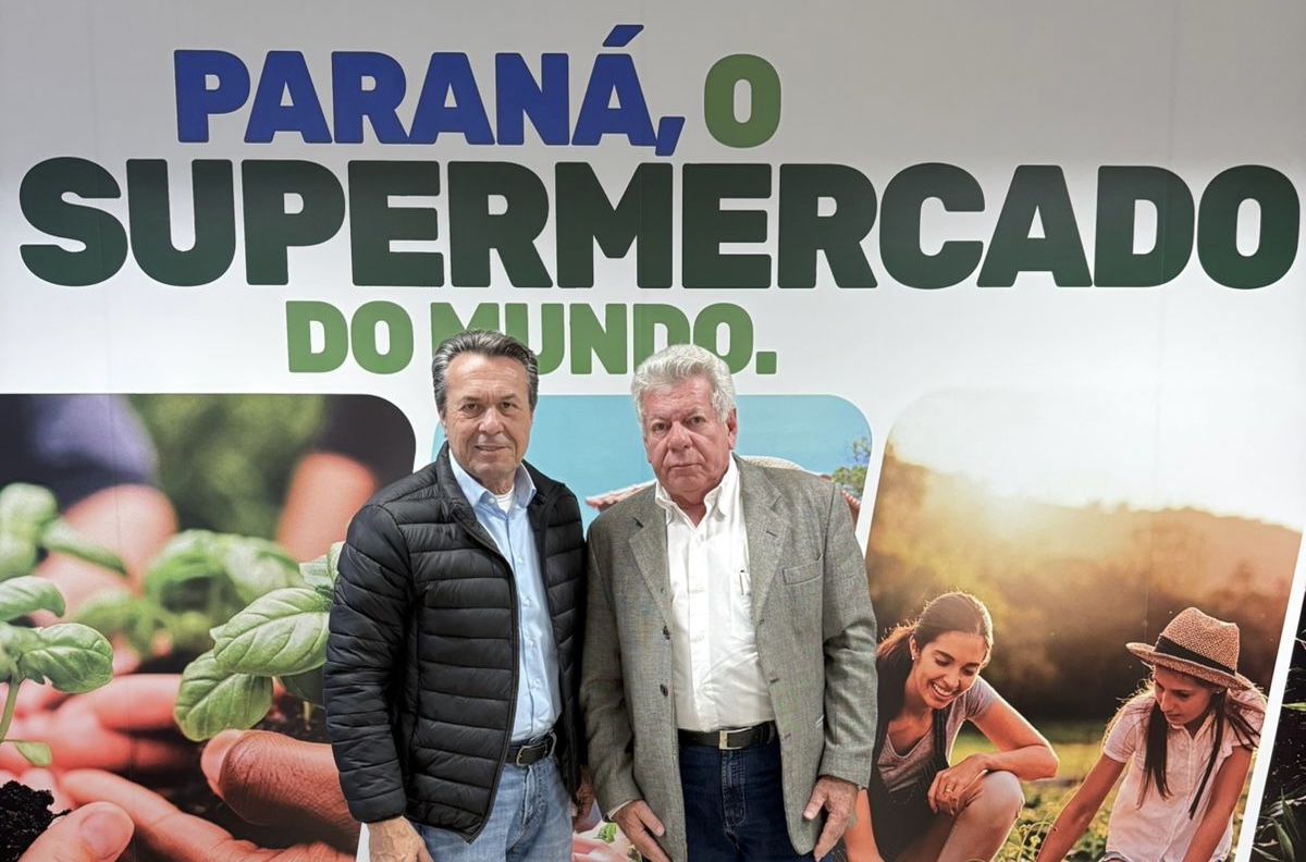 Jornal Ilustrado - O grande jornal do Noroeste do Paraná Jornal Ilustrado - Prefeito Fernando Scanavaca trata de obras e investimentos com o secretário estadual da Agricultura, Márcio Nunes