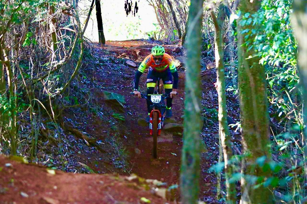 Jornal Ilustrado - Umuaramenses sobem ao pódio no XCO Mountain Bike Cross Country Olímpico em Toledo