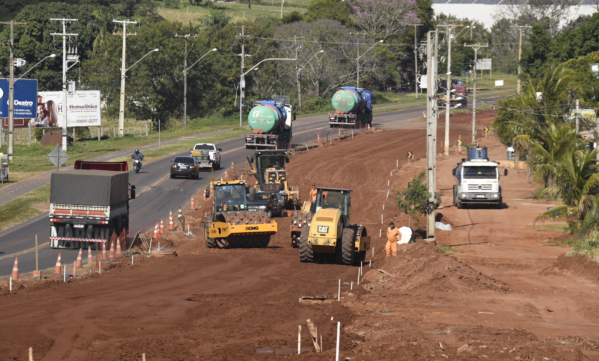 Jornal Ilustrado - Obras da avenida Pedromiro José Fernandes avançam e duplicação começa a ganhar forma em Umuarama