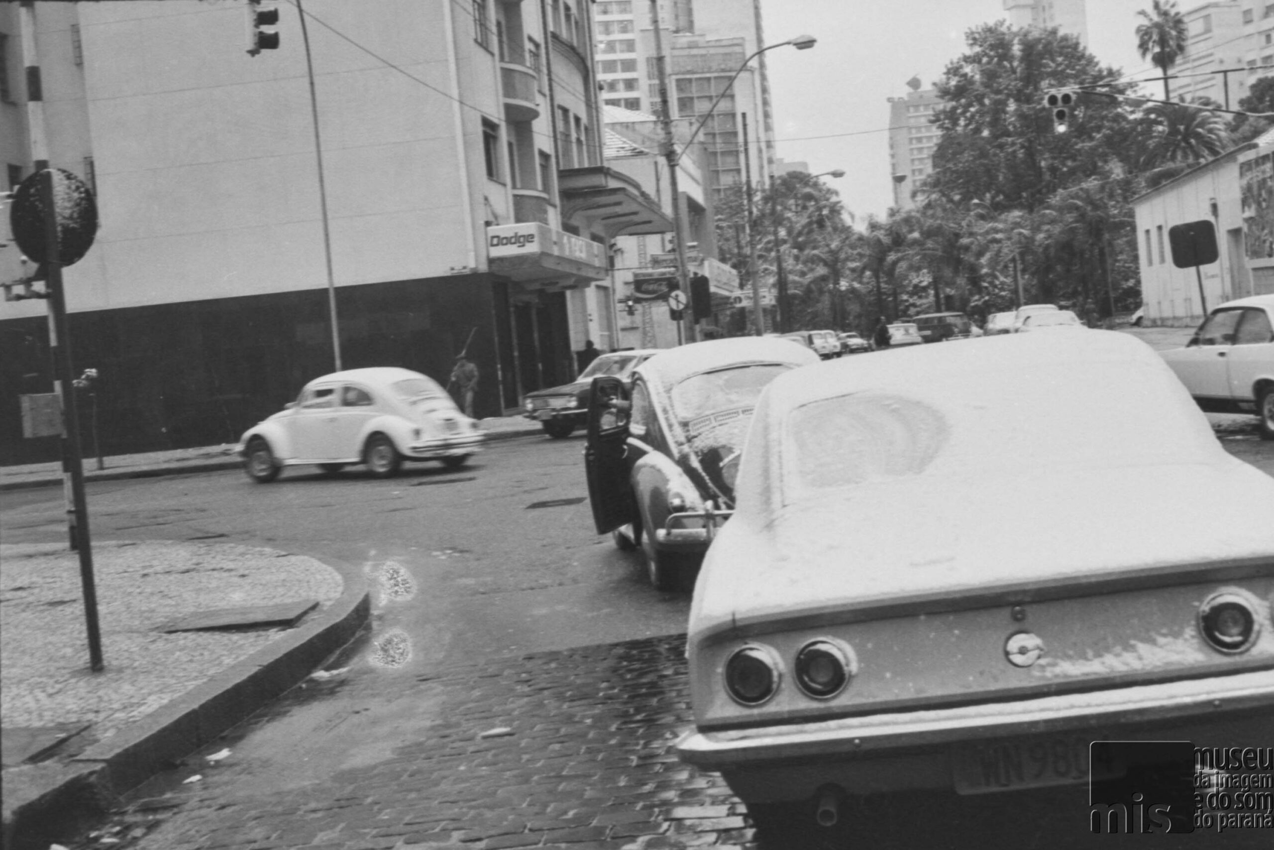 Jornal Ilustrado - Há 50 anos, Curitiba ficava toda branca: Simepar explica o fenômeno da neve de 1975