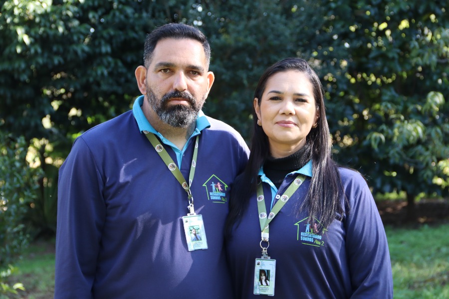 Casal de Umuarama transforma dor em missão e ajuda dependentes em processo de recuperação