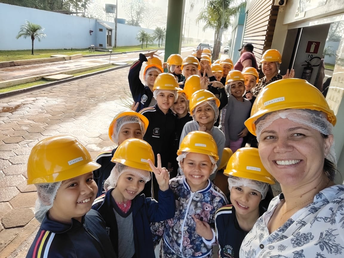 Do campo para a mesa: Alunos da rede municipal vivenciam a jornada dos alimentos