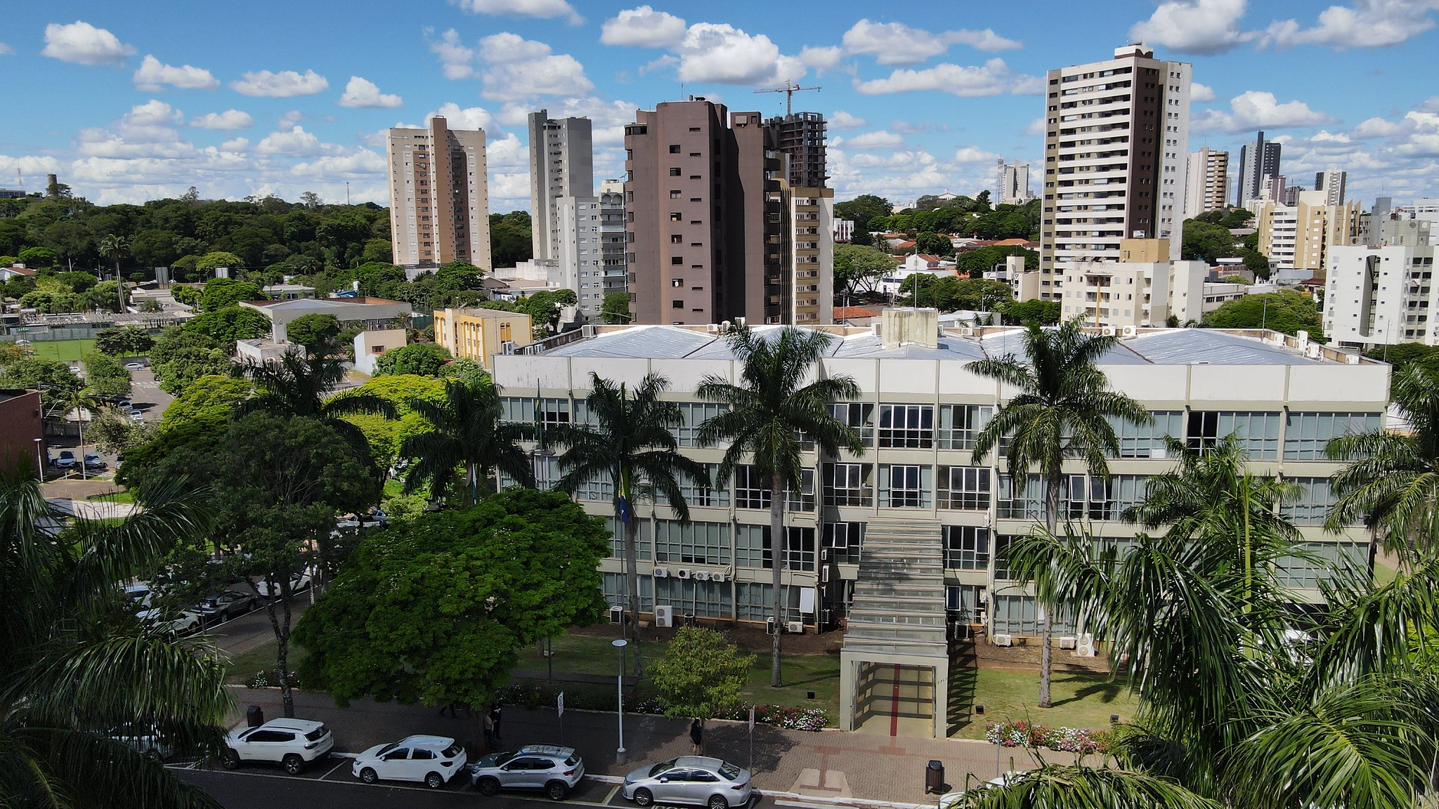 Prefeitura de Umuarama mantém serviços essenciais no feriado desta sexta-feira