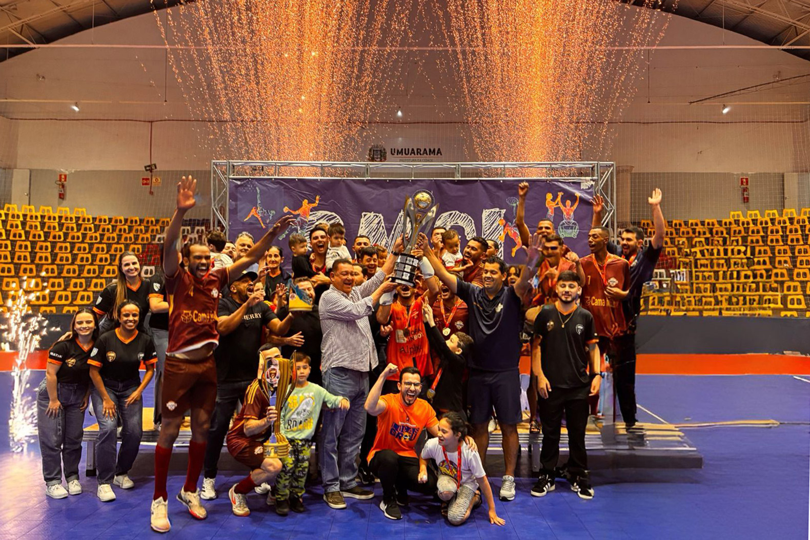 Equipe Sofá Inbox é a campeã do Citadino de Futsal