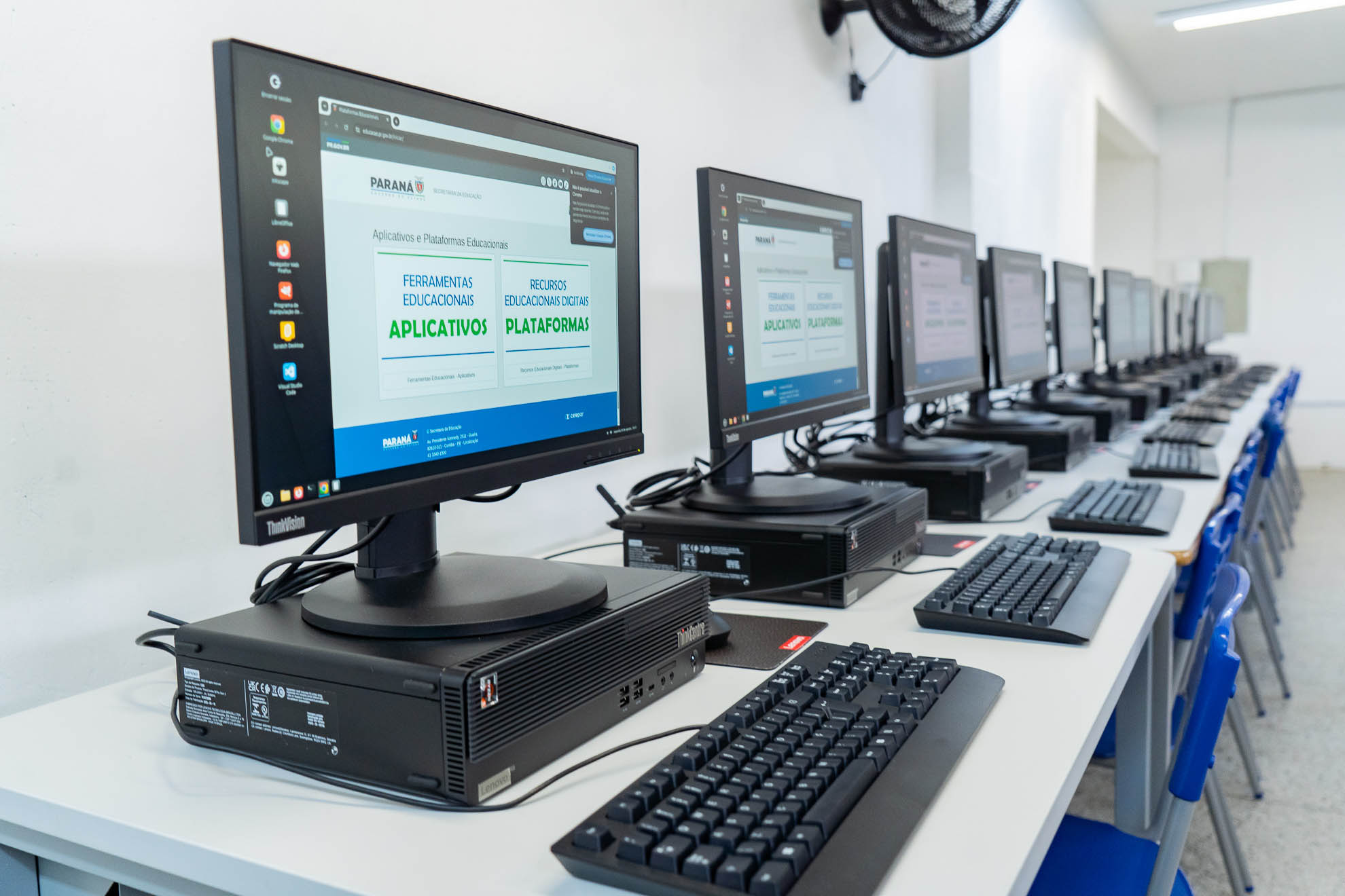 Cinco colégios de Umuarama recebem novos computadores da Seed-PR