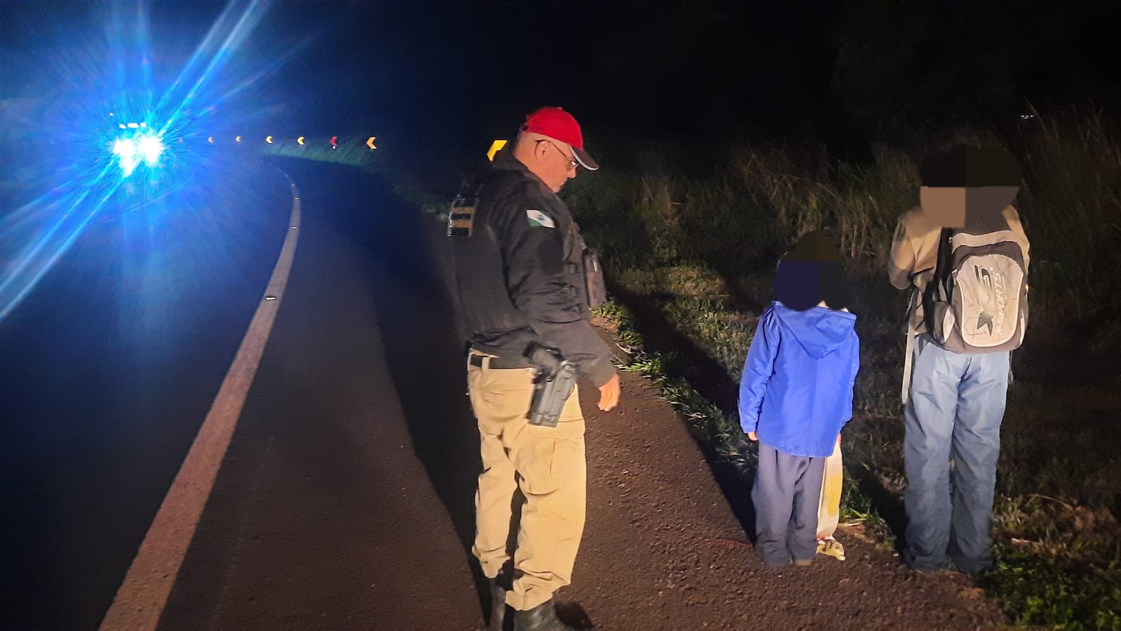 Crianças são encontradas caminhando sozinhas na BR-369 a caminho de Londrina para conhecer YouTuber