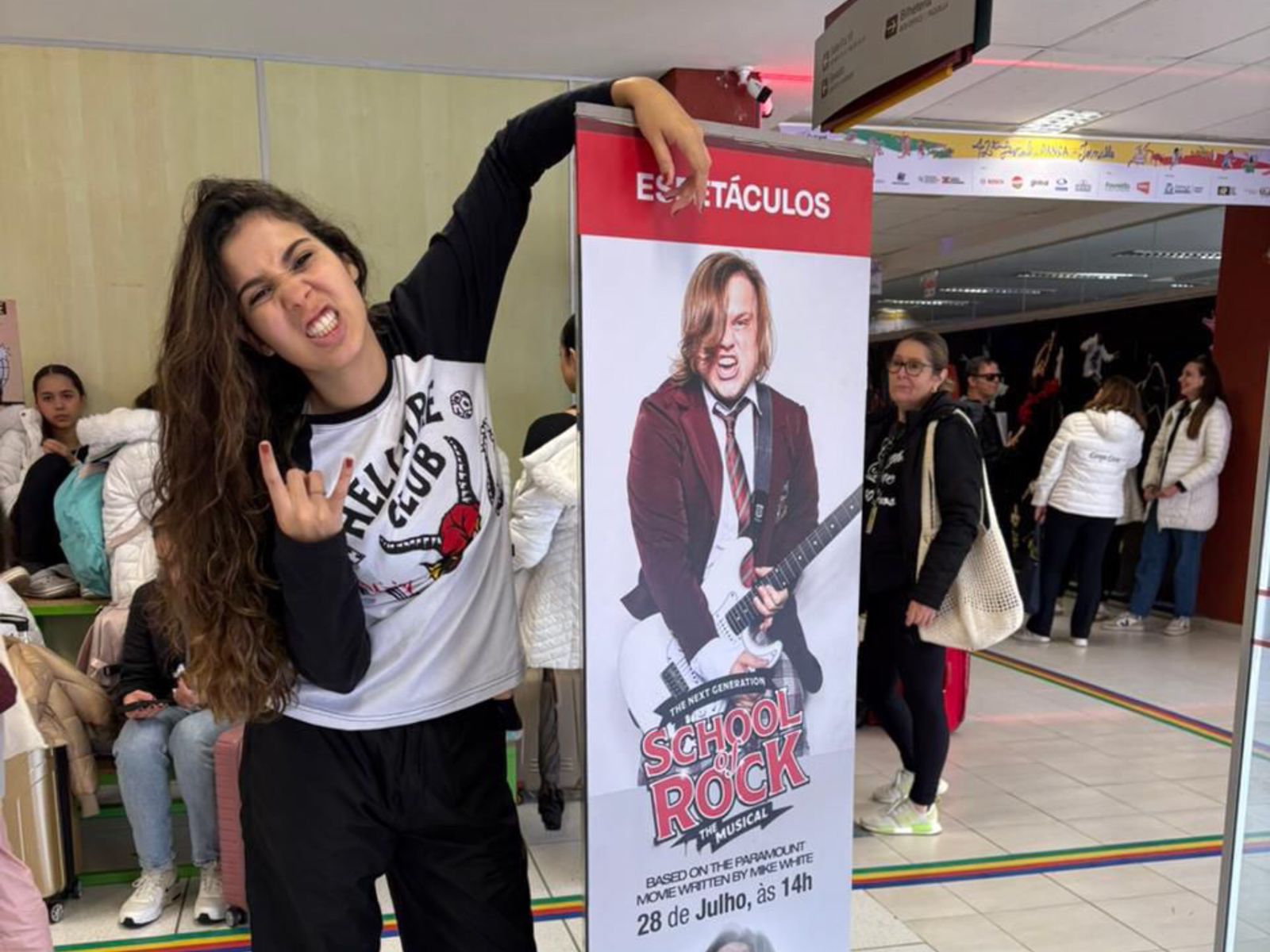 Jornal Ilustrado - Atriz de Altônia participa de musical no 42º Festival de Dança de Joinville