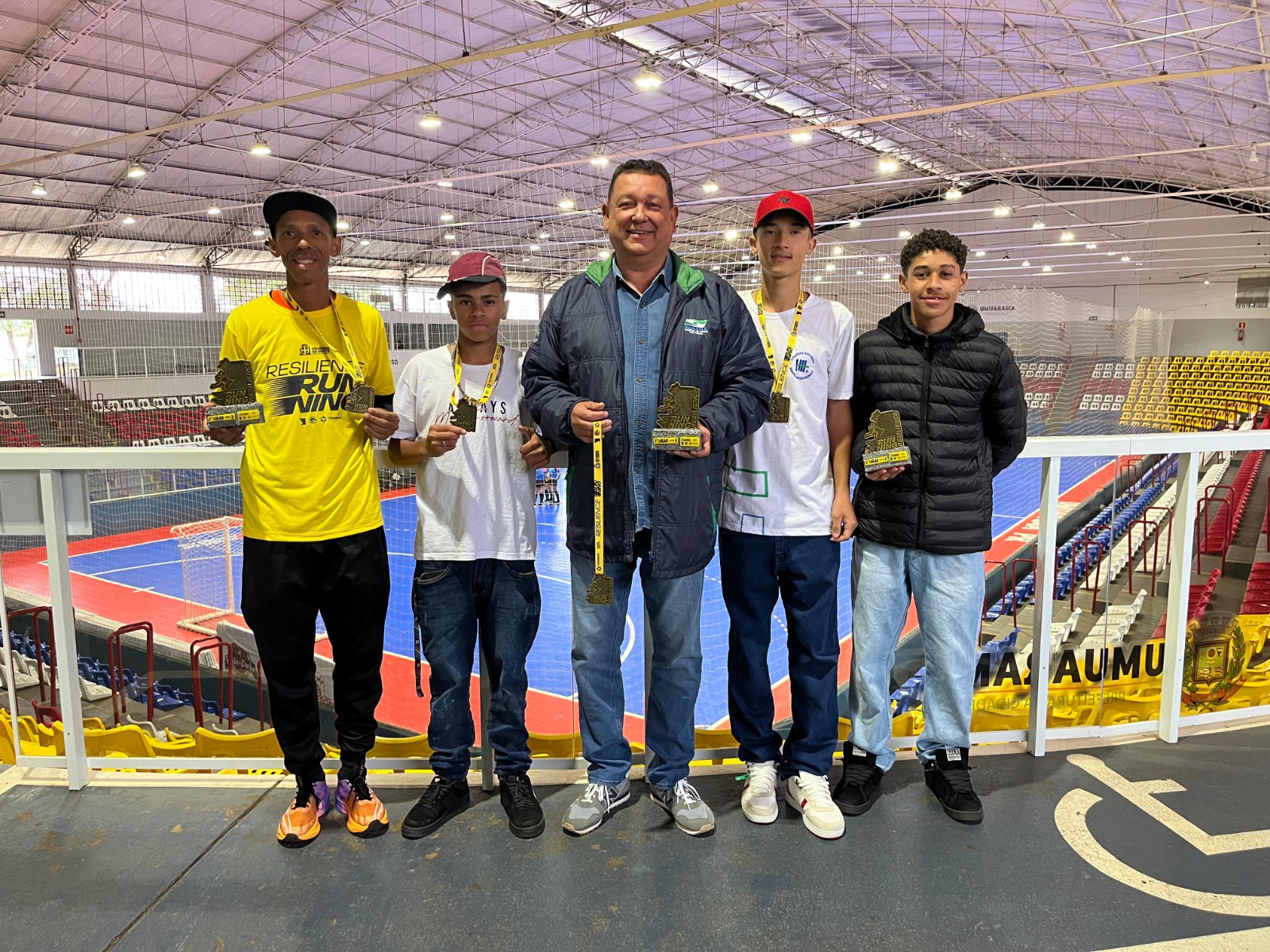 Jornal Ilustrado - Atletas umuaramenses conquistam troféus em corrida regional