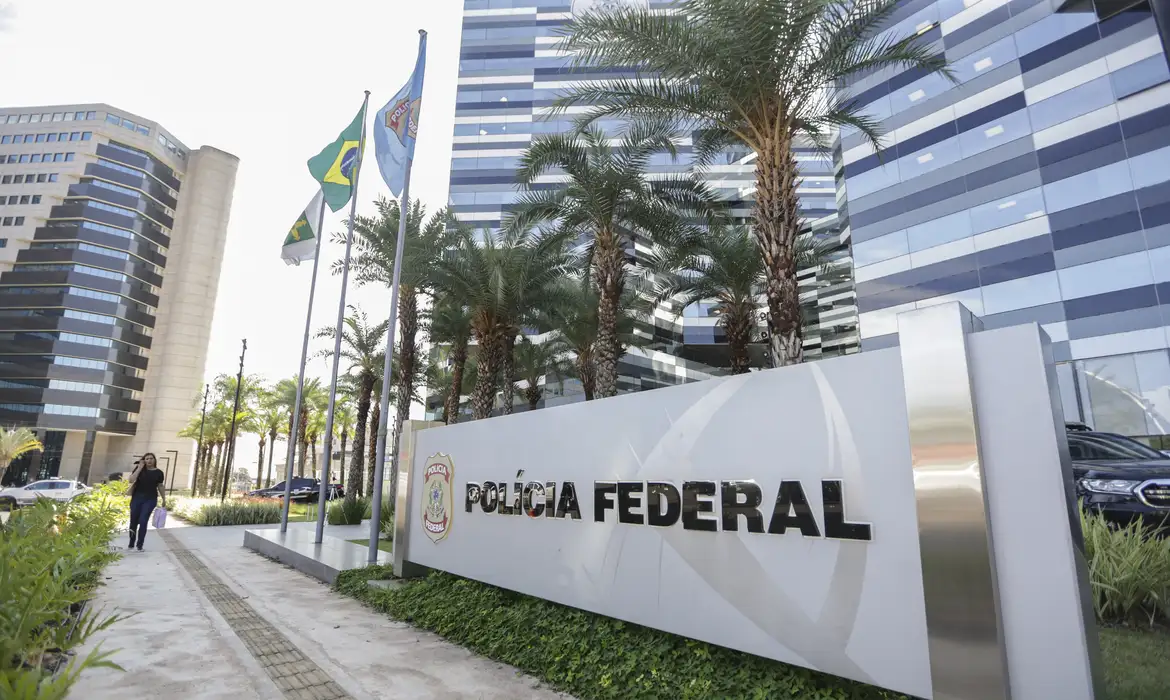 Maiores operações da história bloqueiam mais de R$ 3,2 bi e cumprem mais de 400 mandados