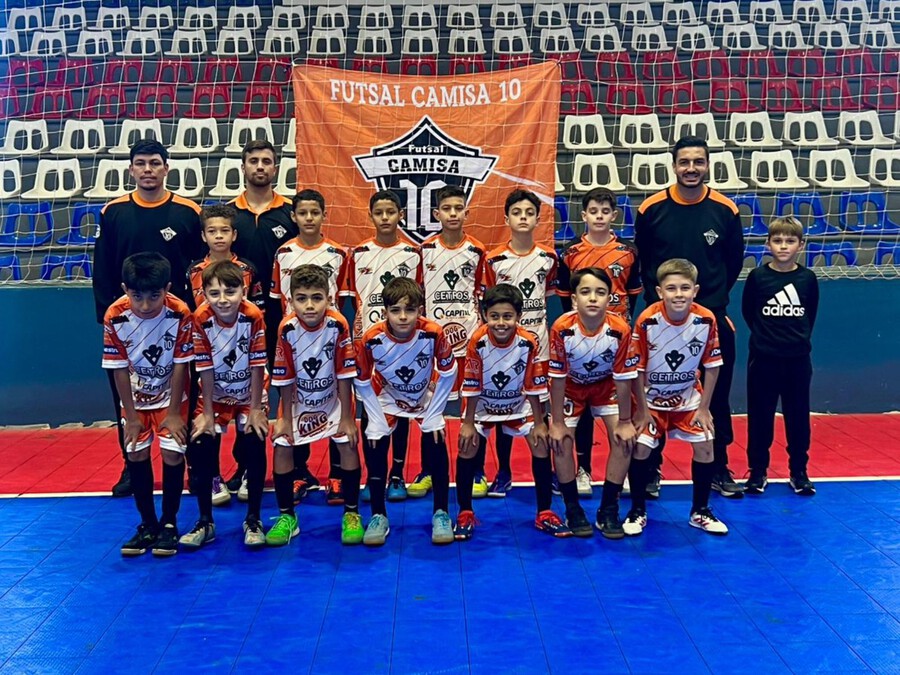 Futsal Camisa 10 garante liderança geral e segue forte rumo à fase final no Paranaense Sub-11