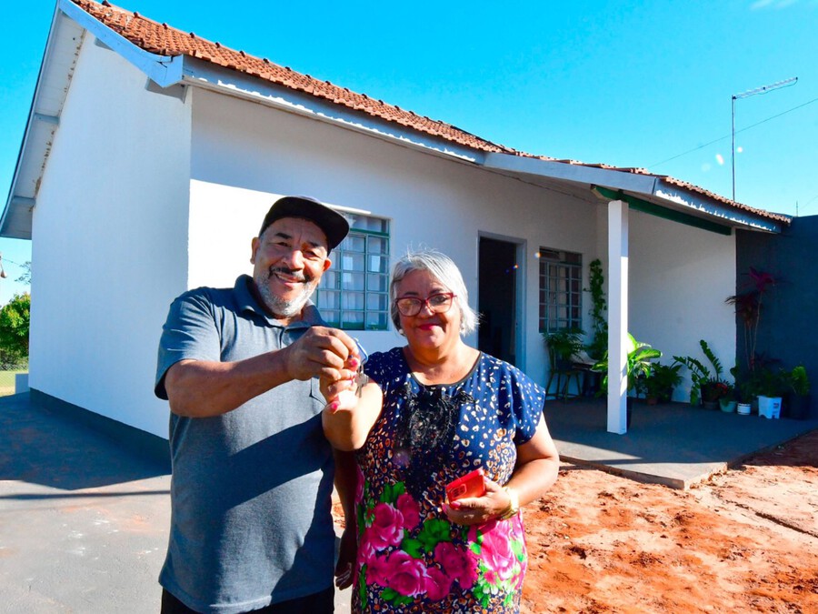 Casal deixa aluguel e conquista moradia no Condomínio do Idoso em Umuarama