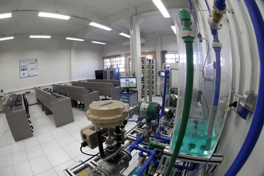Umuarama abre inscrições para curso gratuito de Automação Industrial com bolsa de R$ 1.008