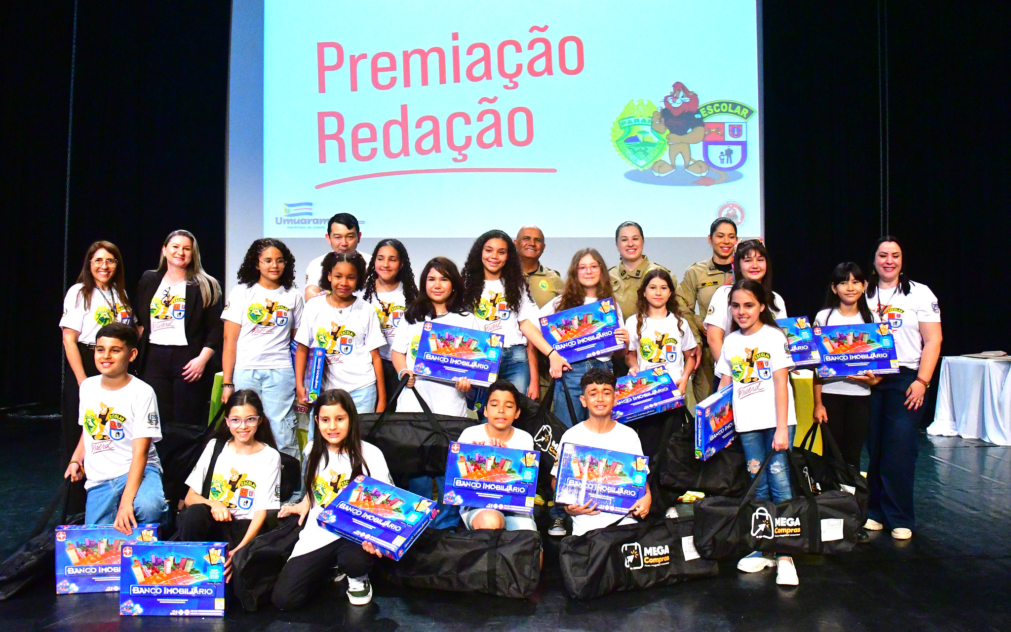 Jornal Ilustrado - O grande jornal do Noroeste do Paraná Jornal Ilustrado - Proerd forma 391 alunos na prevenção às drogas e violência em Umuarama