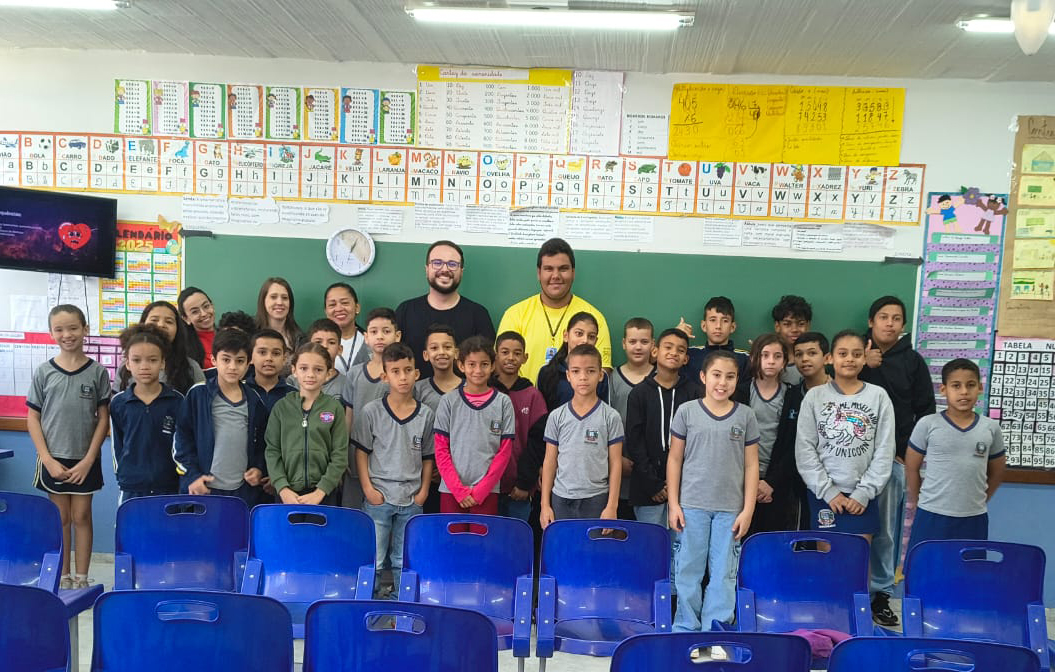 Perigos do cigarro eletrônico são tema de palestra para estudantes