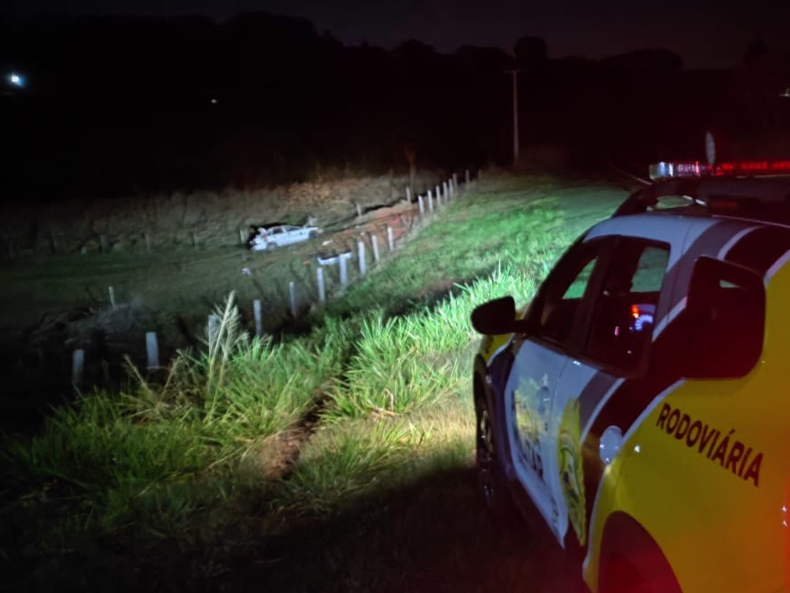 Jovem de 25 anos morre em capotamento na PR-489, entre Umuarama e Xambrê 