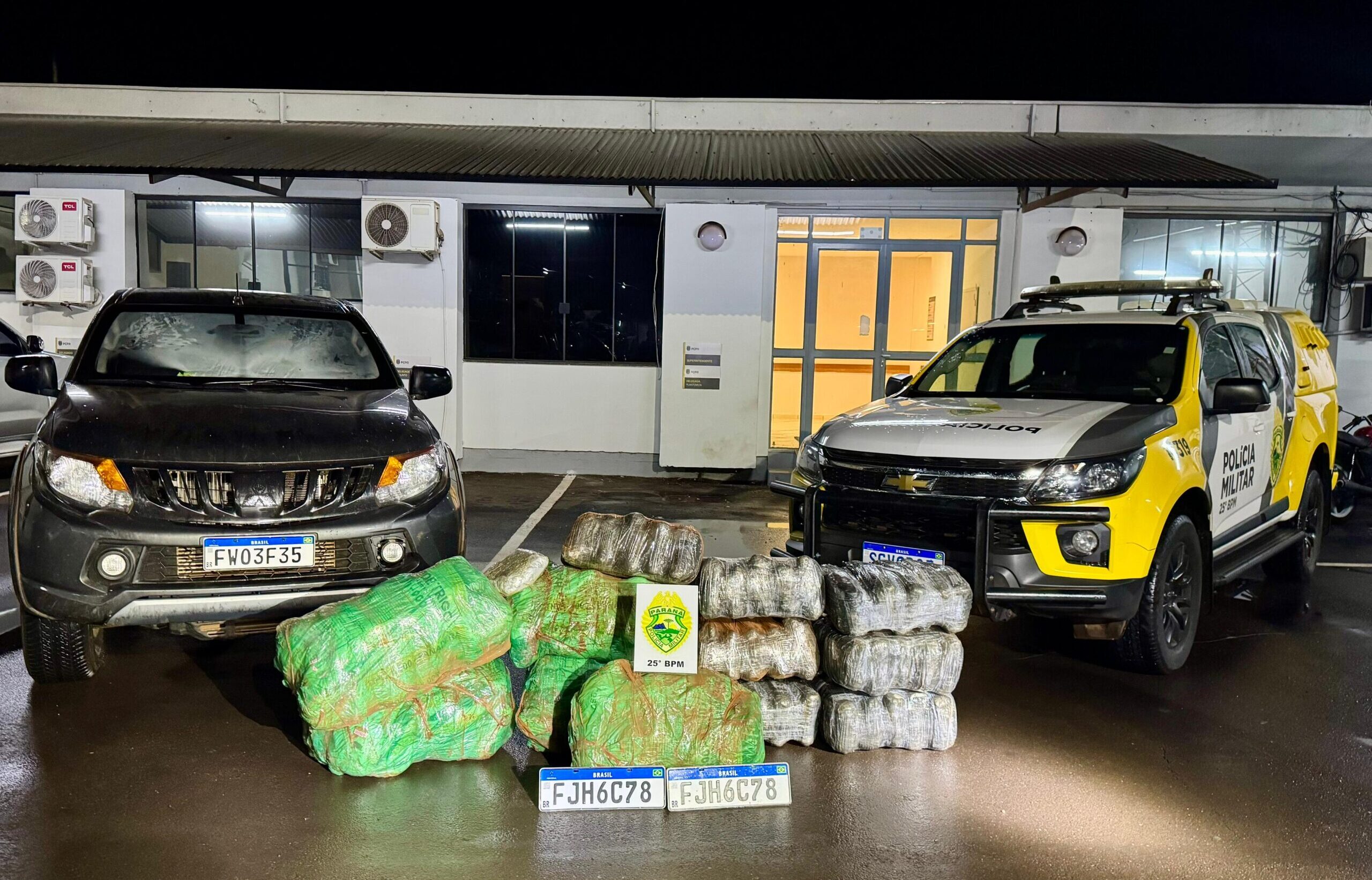 Operação resulta em cinco presos, 176 kg de maconha apreendidos e caminhonete recuperada em Umuarama
