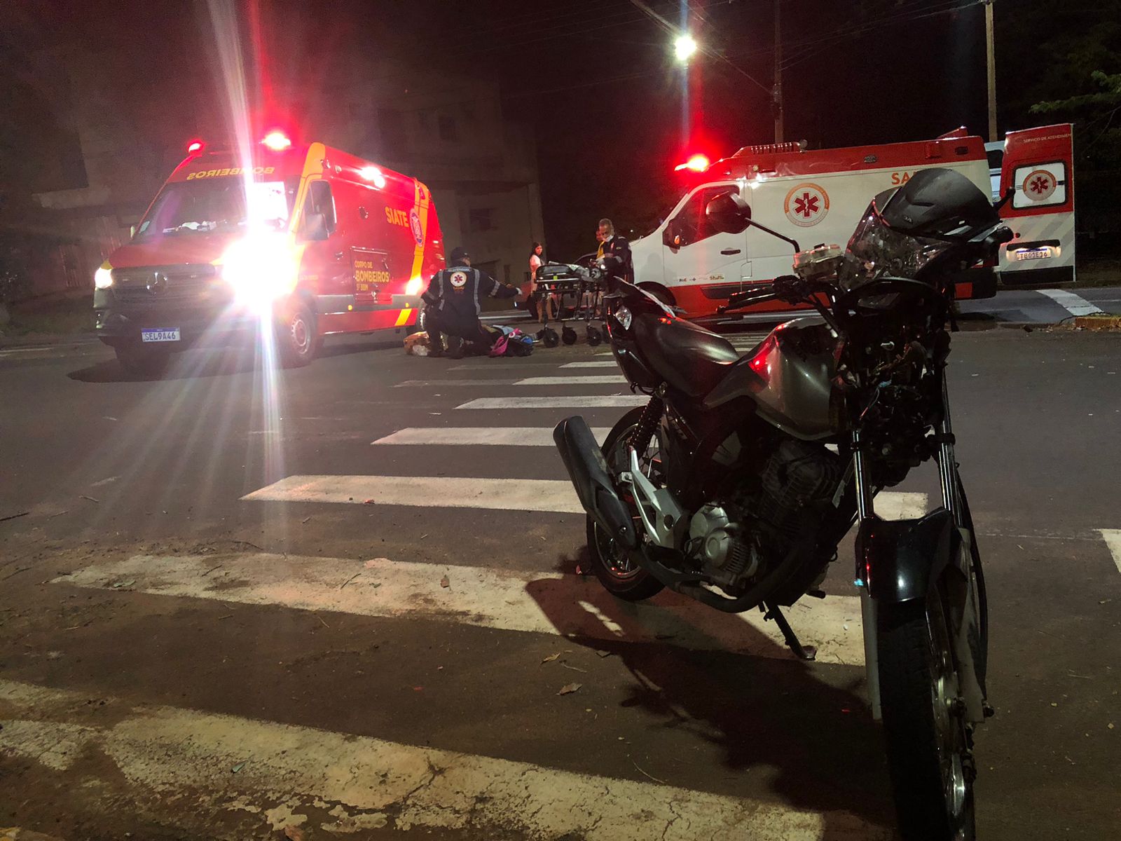 Jornal Ilustrado - Acidente entre motocicletas deixa dois feridos em Umuarama 