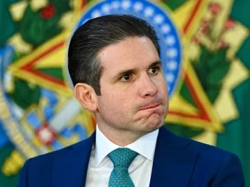 Zucco diz que há acordo com Motta para pautar urgência da anistia na quarta-feira