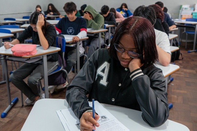 Mais de 19 mil alunos de Umuarama e região participam da Prova Paraná