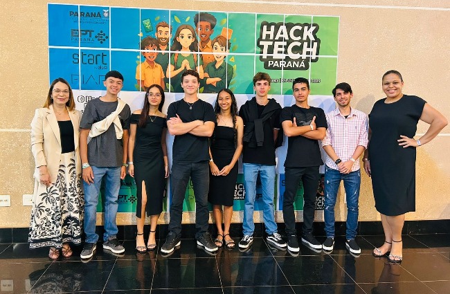 Alunos do Colégio Paulo VI de Xambrê competem no HackTech com biodigestor artesanal