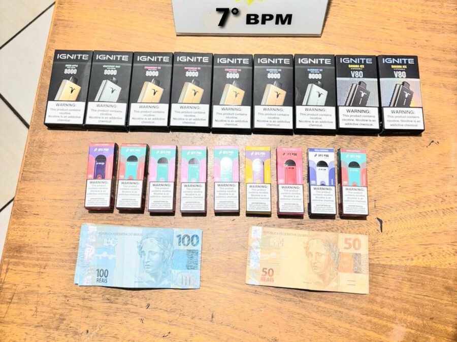 Jovem é preso em Mariluz com cigarros eletrônicos e dinheiro em espécie