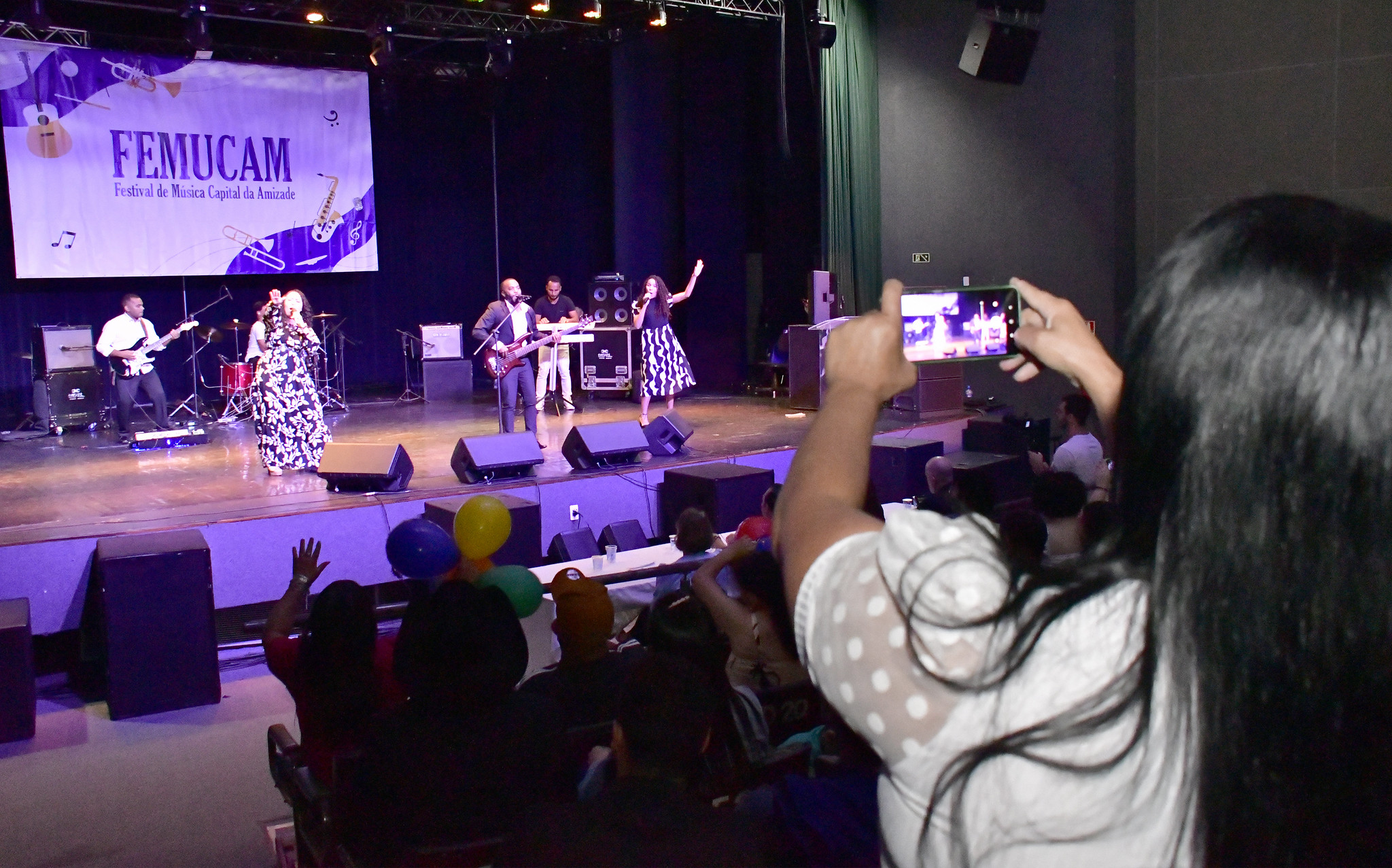 Femucam tem grande final neste domingo, no teatro da Unipar