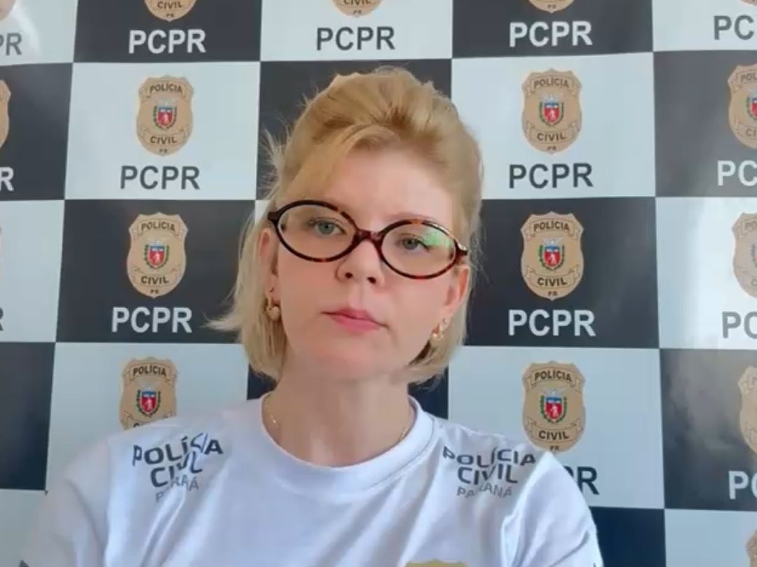 Mulher é presa em flagrante por agredir mãe de 86 anos