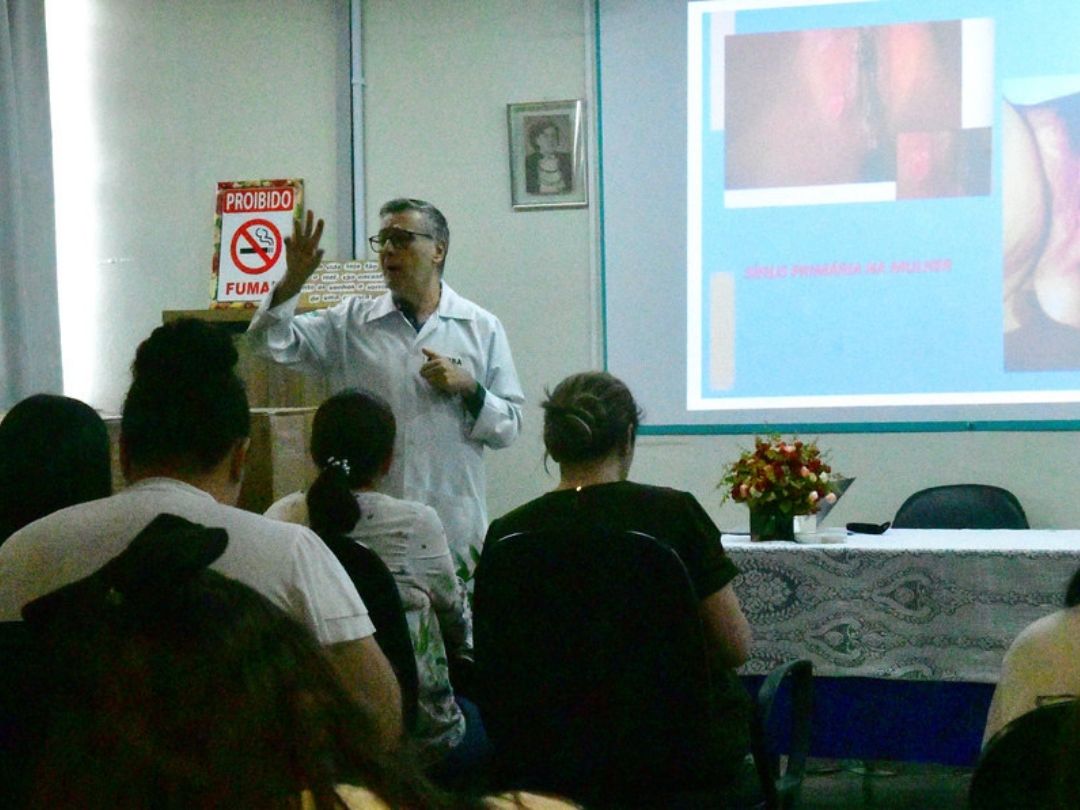 Ambulatório de Infectologia avança com prevenção de ISTs e tuberculose