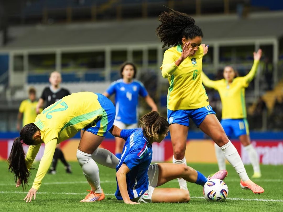 Seleção feminina amplia freguesia com 1 a 0 sobre Itália