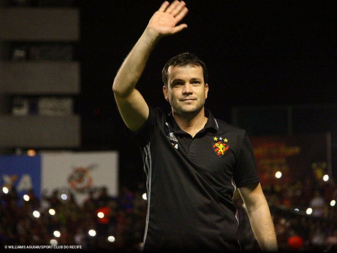 Sport anuncia a saída de Daniel Paulista e Brasileiro chega ao 21º técnico demitido