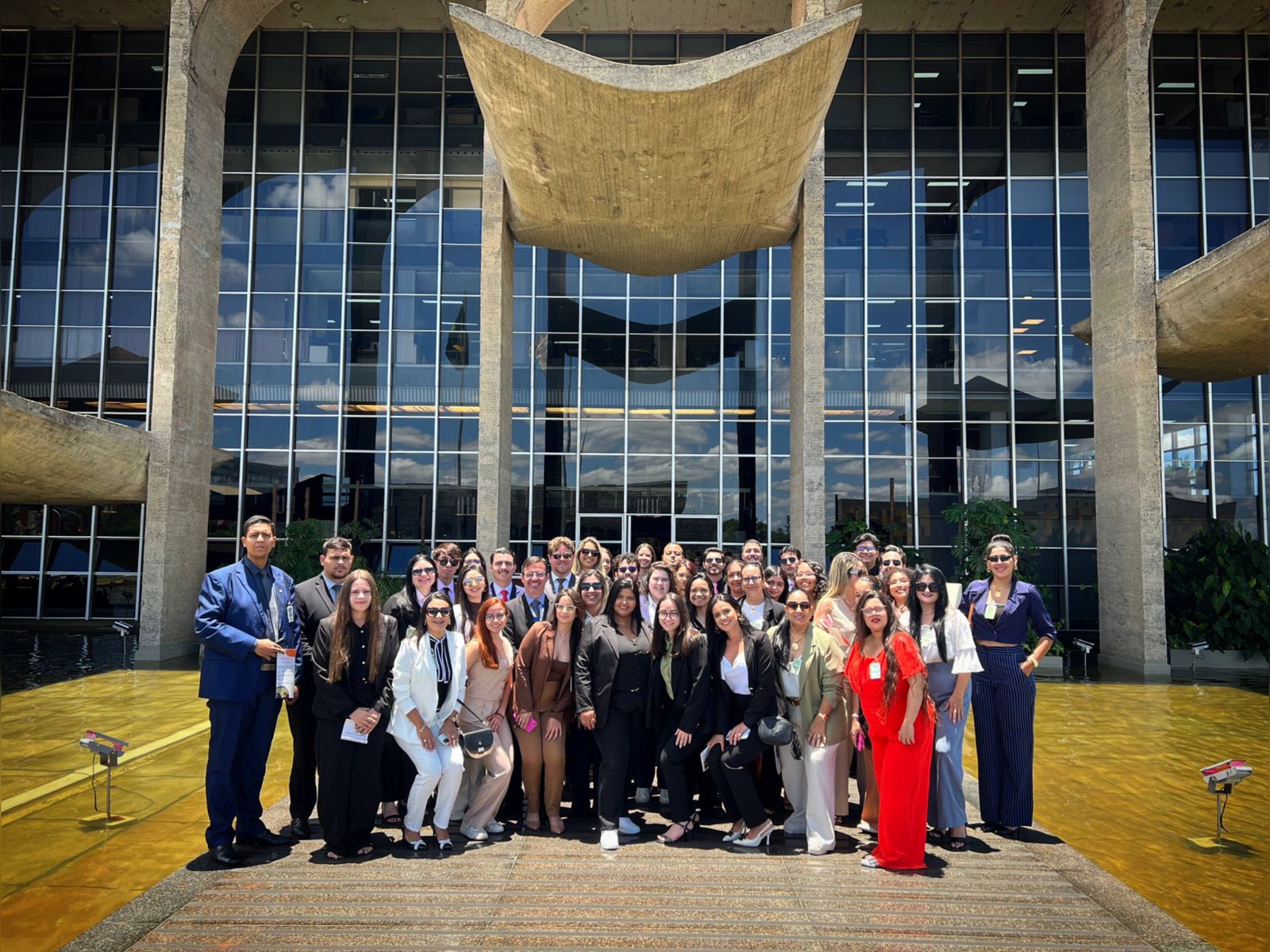 Jornal Ilustrado - UniALFA promove imersão jurídica e cultural em Brasília para alunos do curso de Direito