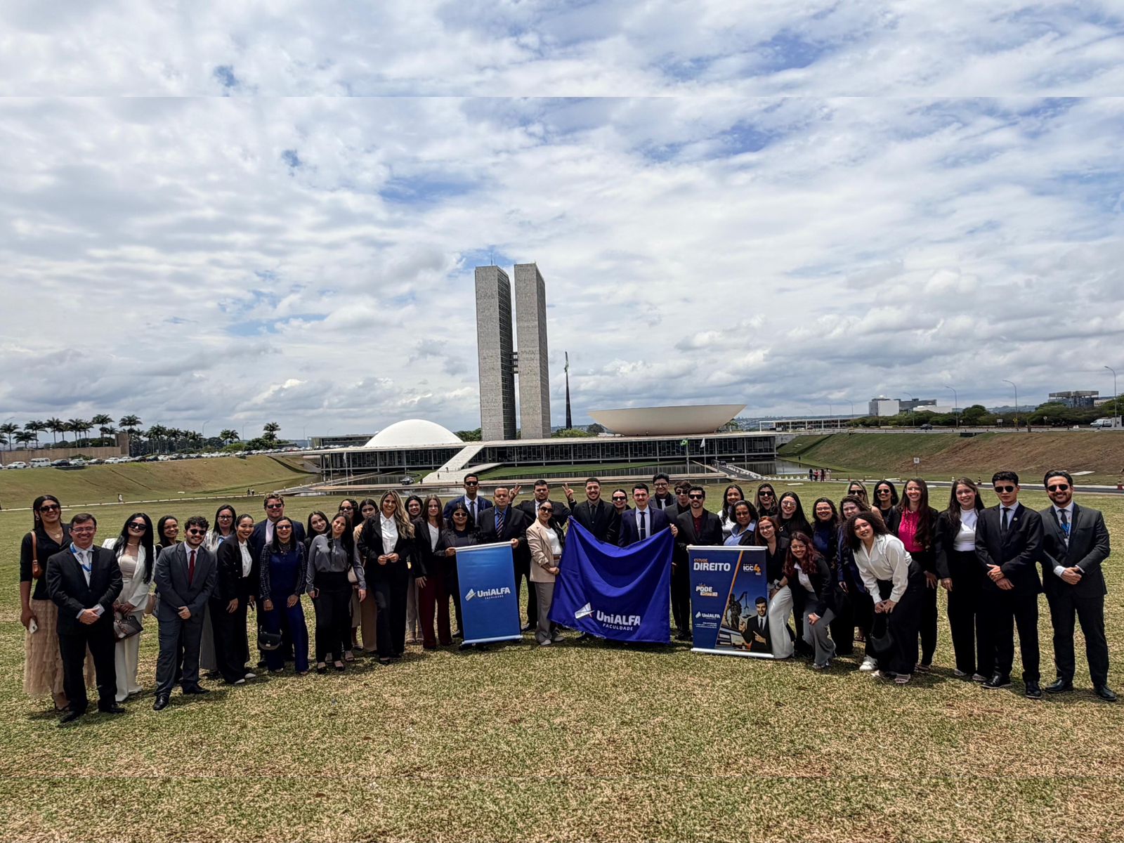 Jornal Ilustrado - UniALFA promove imersão jurídica e cultural em Brasília para alunos do curso de Direito