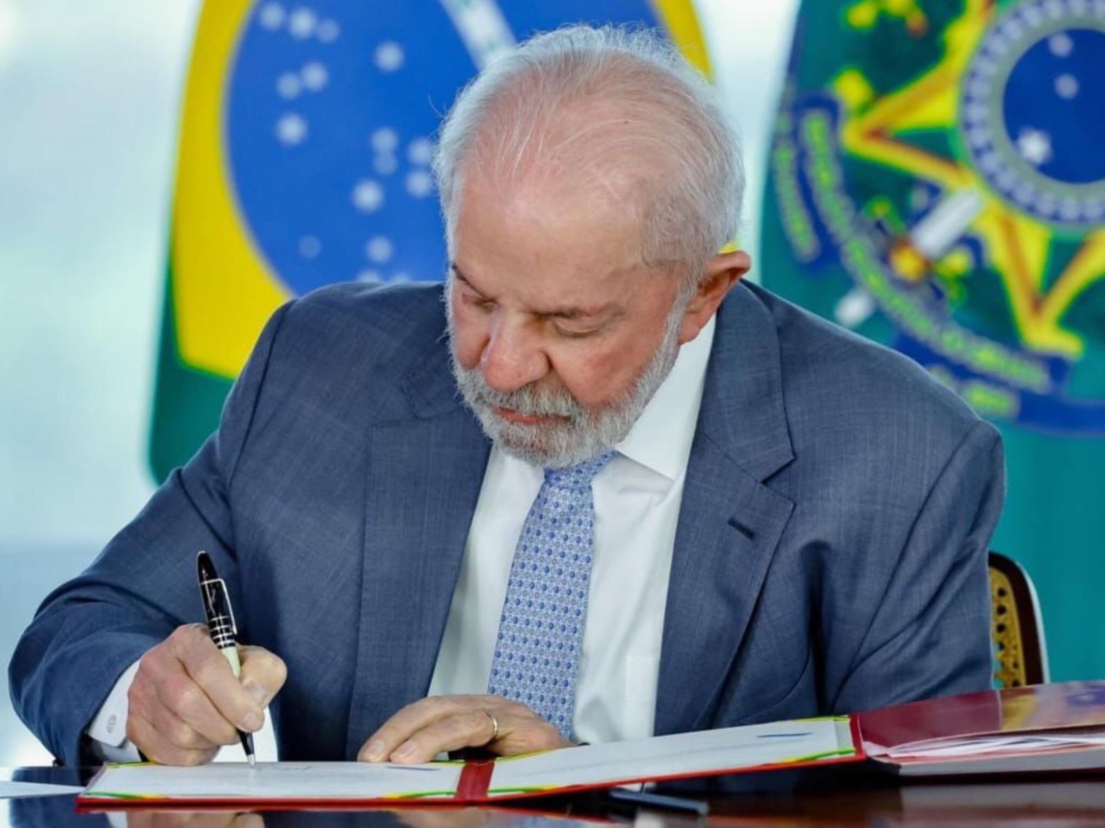Jornal Ilustrado - O grande jornal do Noroeste do Paraná Jornal Ilustrado - Lula sanciona lei que fortalece o combate ao crime organizado