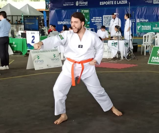 Jornal Ilustrado - O grande jornal do Noroeste do Paraná Jornal Ilustrado - Atletas umuaramenses chegam ao pódio em campeonato estadual de Taekwondo