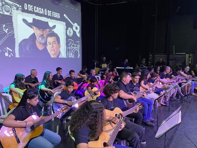 Jornal Ilustrado - De viola caipira a show de rock. Confira programação cultural de Umuarama