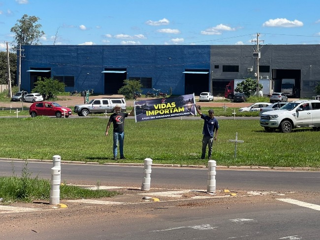 Jornal Ilustrado - O grande jornal do Noroeste do Paraná Jornal Ilustrado - Motociclistas organizam protesto neste sábado no trevo da Expo na PR-323