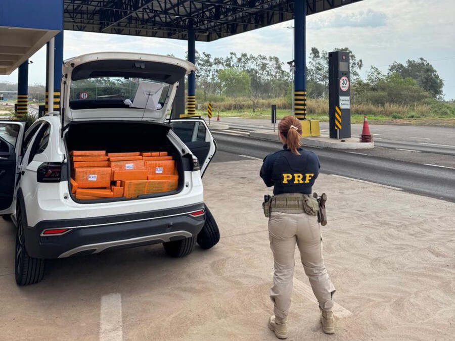 PRF apreende 368 quilos de maconha em veículo furtado na BR-487, em Alto Paraíso