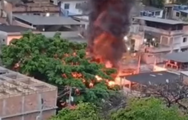 Jornal Ilustrado - CV lança bombas por drones no Rio em retaliação à ação policial contra facção