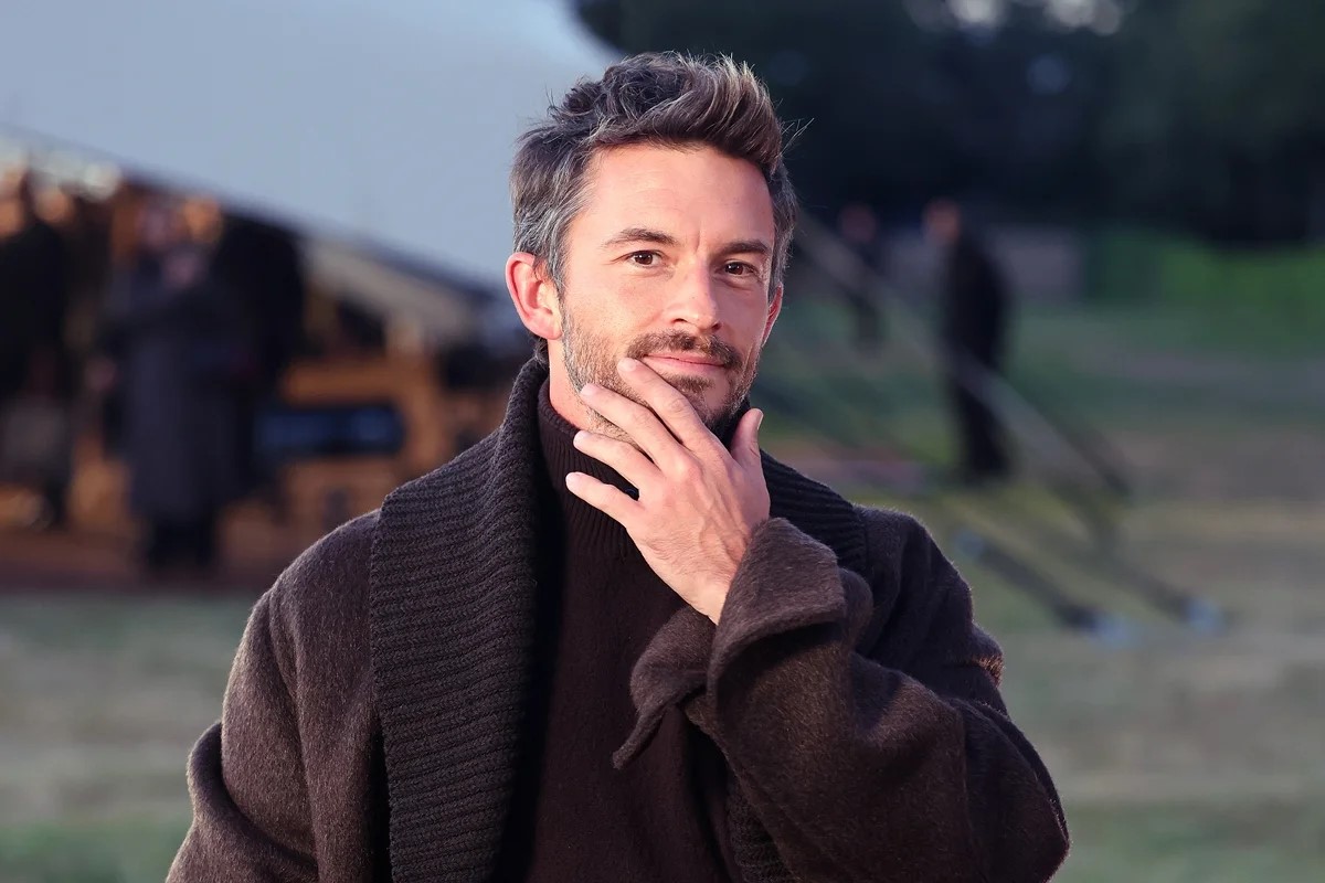 Jonathan Bailey, é eleito pela ‘People’ como o Homem Mais Sexy do Mundo de 2025