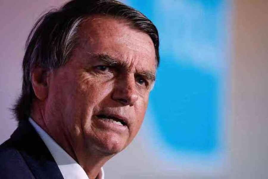 Jornal Ilustrado - Bolsonaro é preso preventivamente pela PF por ordem de Moraes