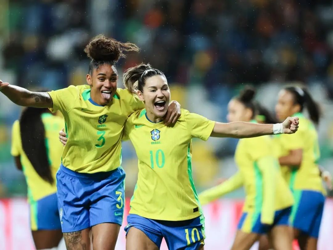 Jornal Ilustrado - Seleção feminina fecha 2025 com goleada de 5 a 0 sobre Portugal