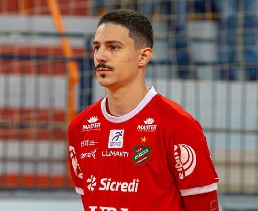 Jornal Ilustrado - Umuarama Futsal acerta a contratação de Vinicius Zarpellon