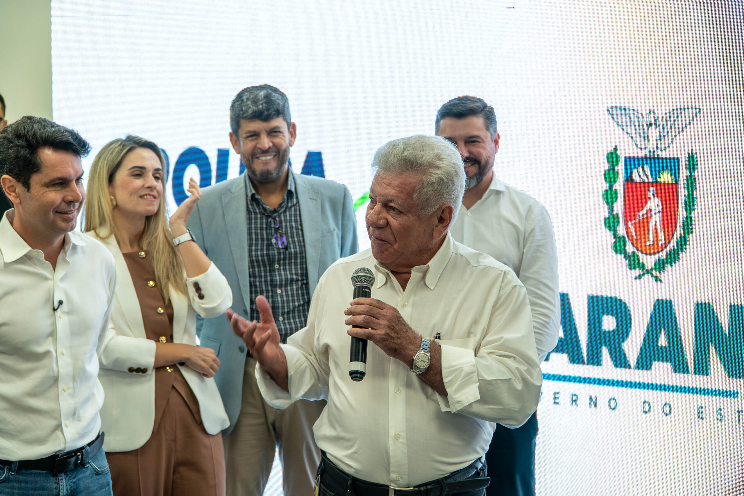 Jornal Ilustrado - Governador inaugura Poupatempo de Umuarama; rede chega a 100 mil atendimentos