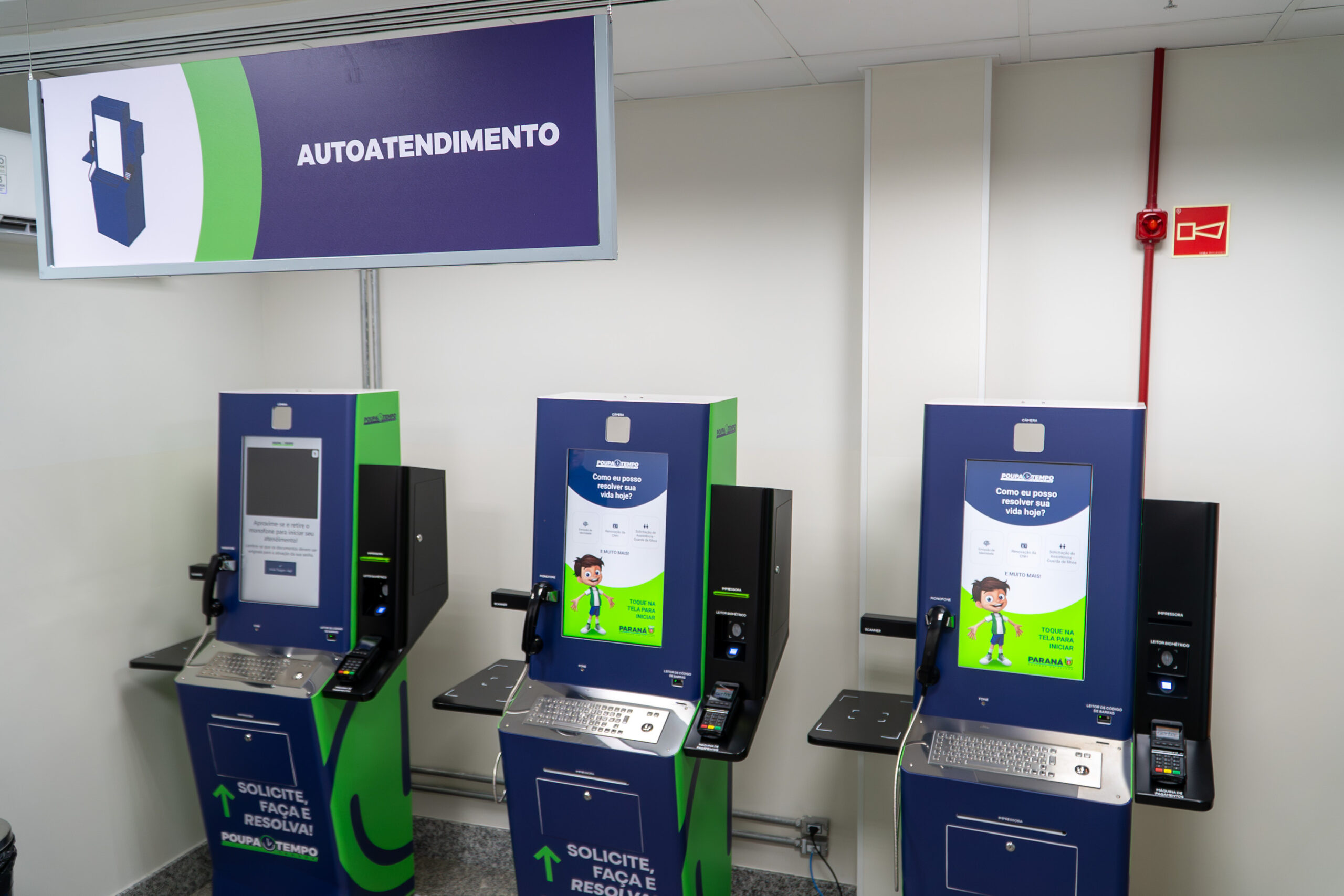 Jornal Ilustrado - Governador inaugura Poupatempo de Umuarama; rede chega a 100 mil atendimentos
