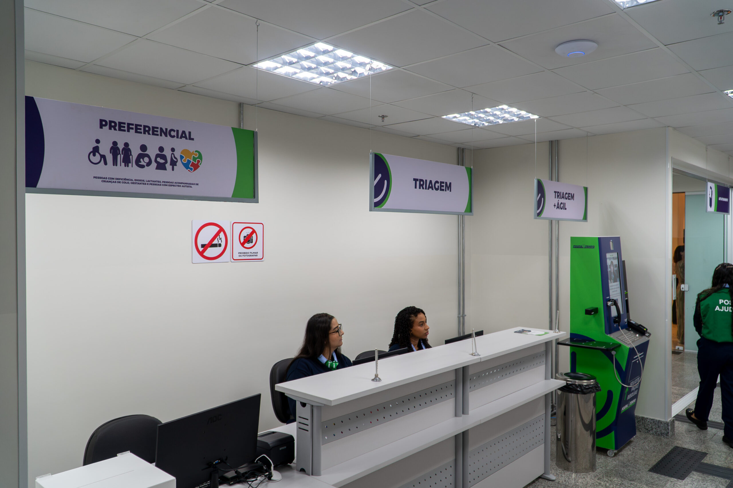 Jornal Ilustrado - Governador inaugura Poupatempo de Umuarama; rede chega a 100 mil atendimentos